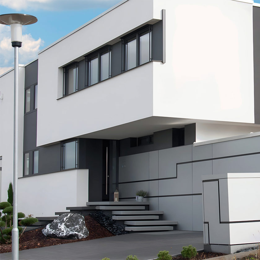 Holz-Aluminium-Fenster in moderner Architektur Holz-Aluminium-Fenster in moderner Architektur
