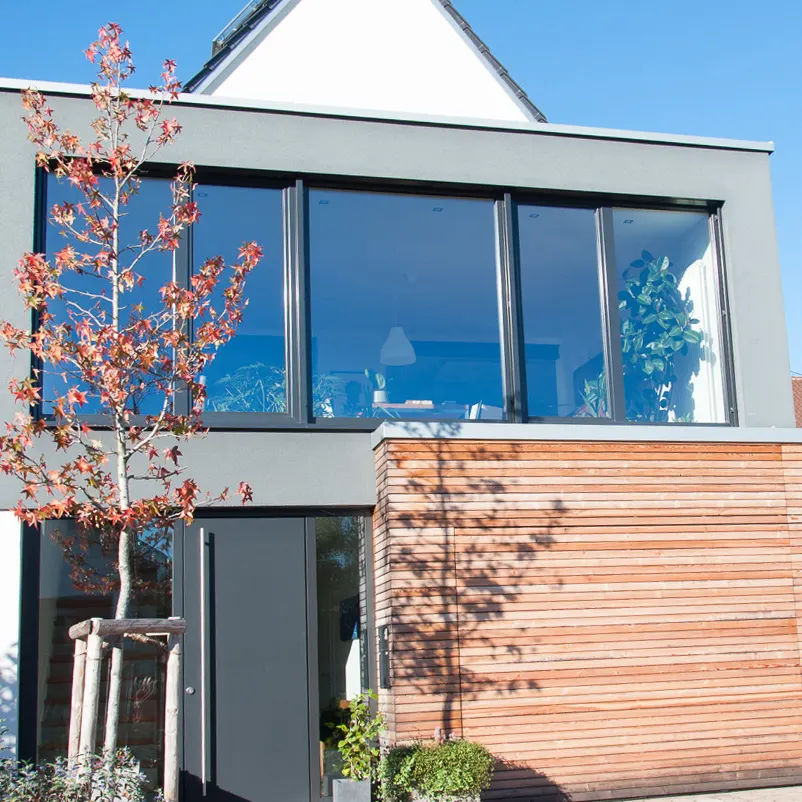 Eiche Holzfenster für den Neubau Eiche Holzfenster bei einer Neubau Gebäude