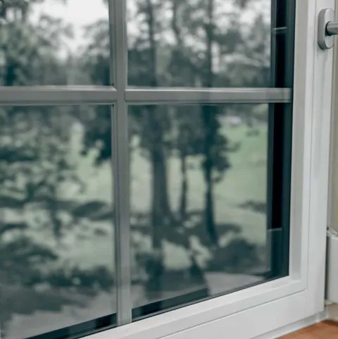 Holz- Alu Fenster mit Sprossen bei Schneider Fensterbau Holz- Alu Fenster mit Sprossen